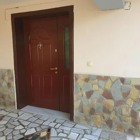Apartment Grandma's House Gjirokaster