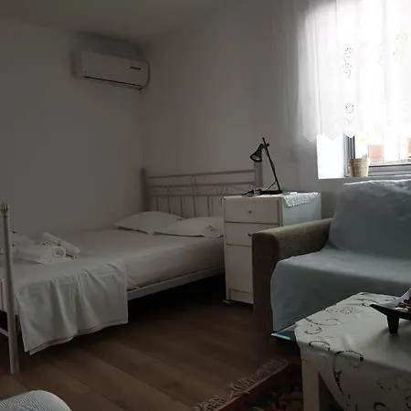 Grandma's House アパート