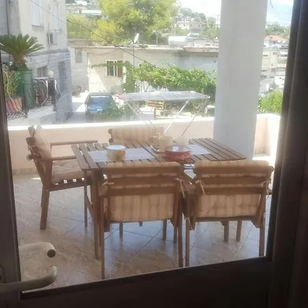 Grandma's House * Gjirokaster